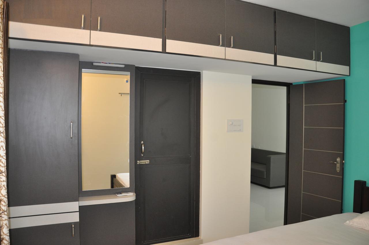 Moonlight Residency Hotell Tiruchirappalli Eksteriør bilde