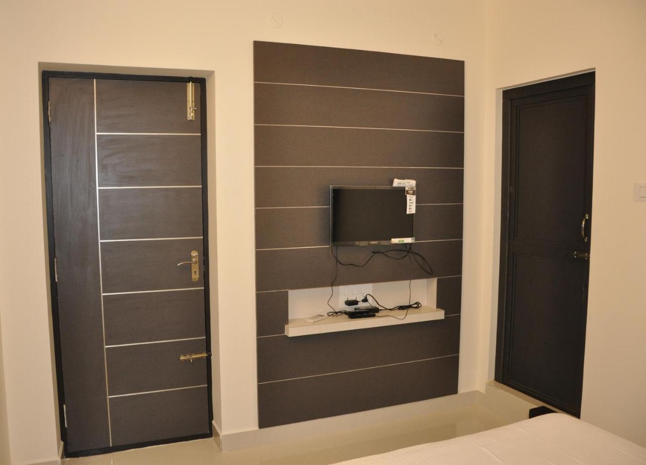 Moonlight Residency Hotell Tiruchirappalli Eksteriør bilde